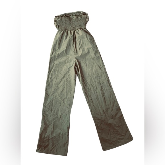 Jolie & Joy Green Military Utility Windbreaker Drawstring Strapless Jumpsuit - Picture 3 of 5